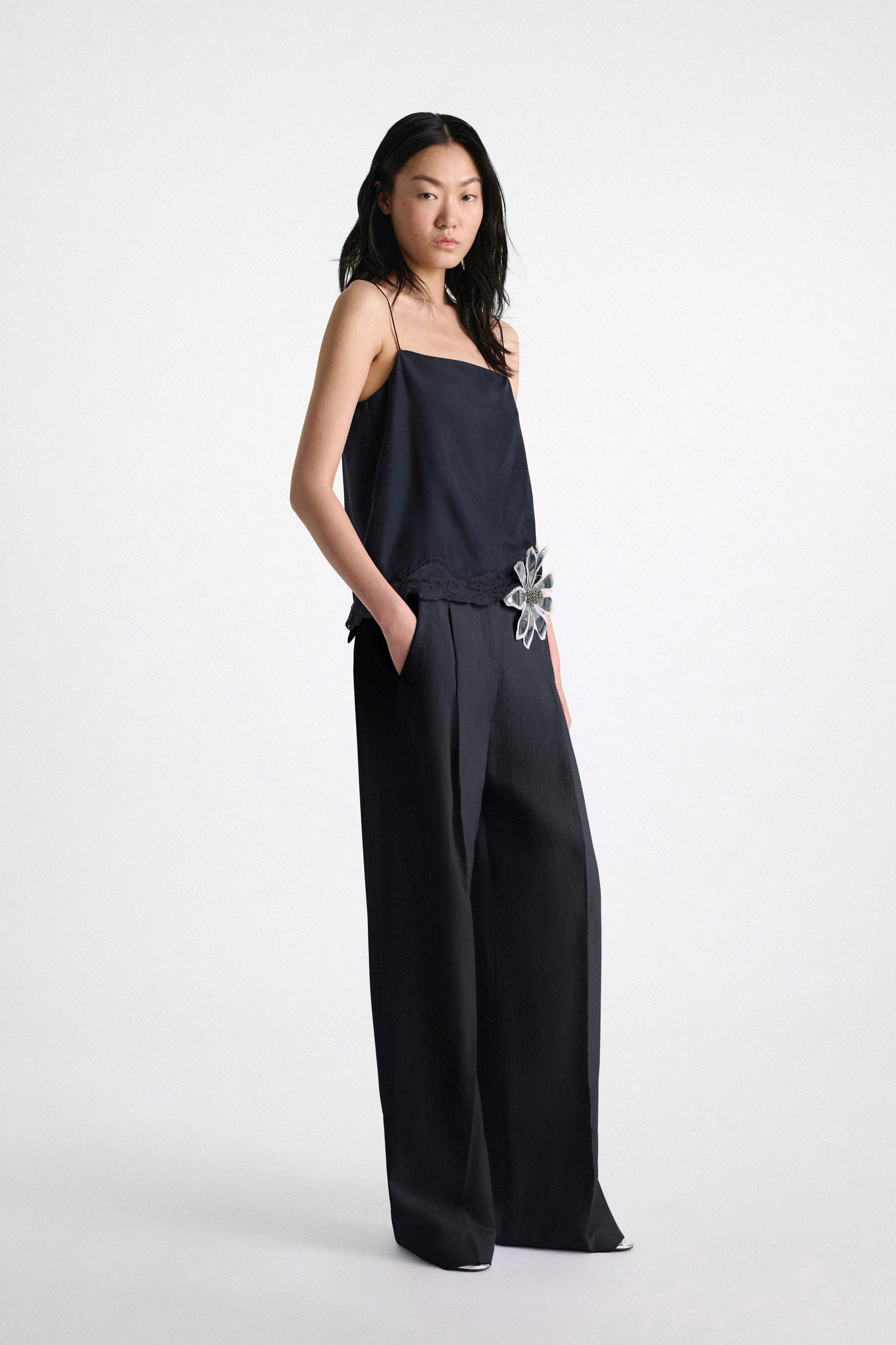 Dorothee Schumacher Technical linen pants dark navy